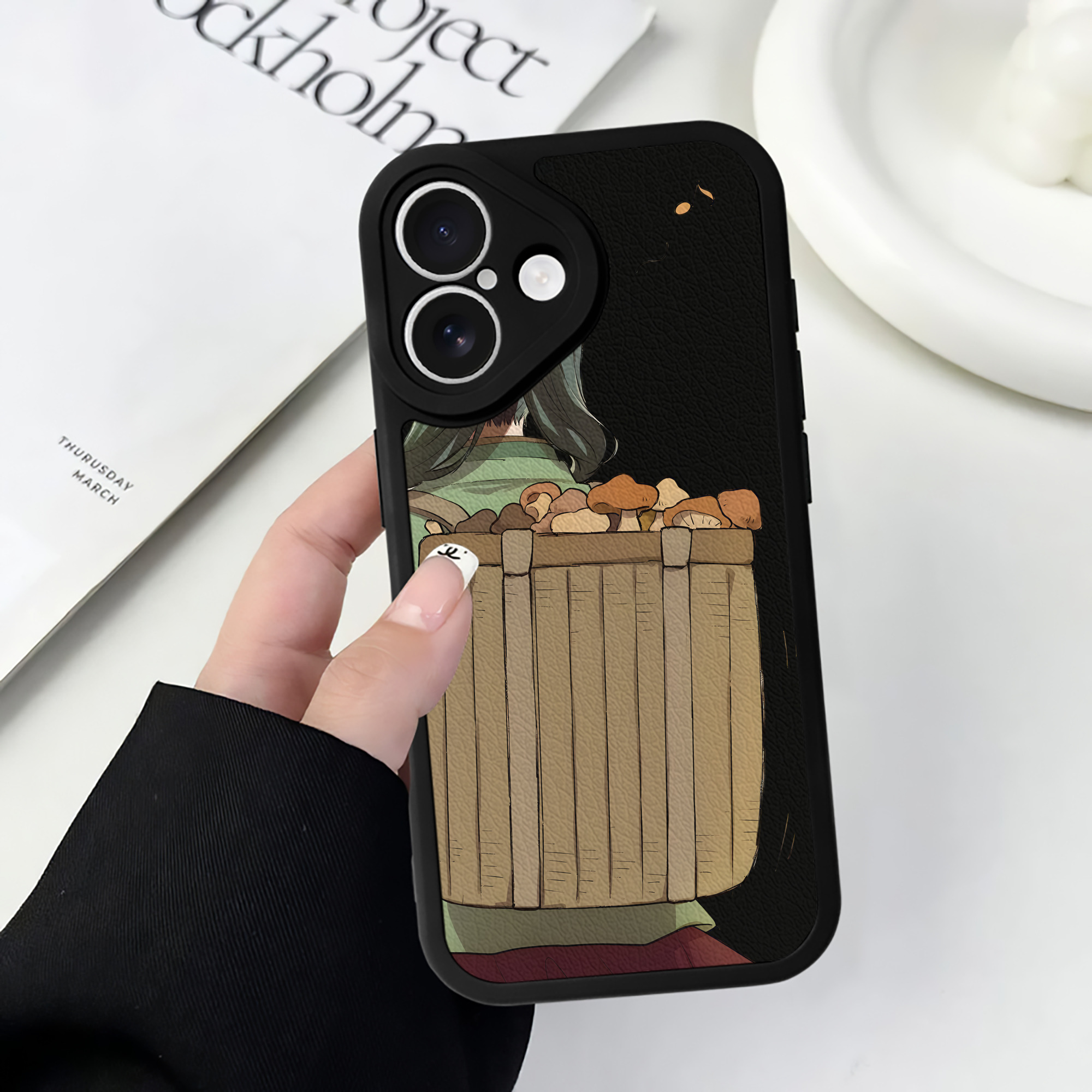 （画像用） 薬屋のひとりごと The Apothecary Diaries 【iPhone 16シリーズ対応】シリコンスマホケース（レザー調） 材質：シリコン
